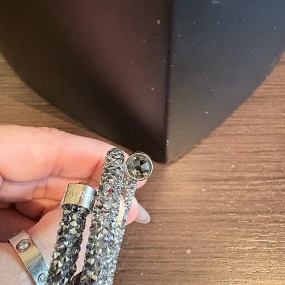 Swarovski crystal dust discontinued bracelet DISCONTINUED.. SALE ‼️‼️‼️ - Picture 3 of 6